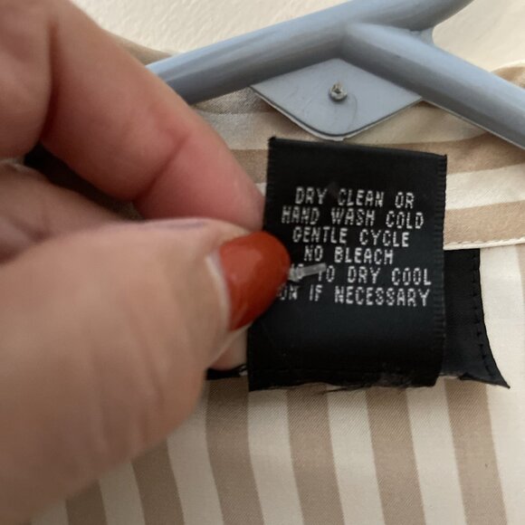 Vintage Pure Silk Button Down Shirt Women’s Large Beige Stripe Quiet Luxury - Picture 5 of 9